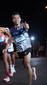 BIB: 053, 43571
                            <button type="button" onclick="openModal(23043102)" class="btn btn-primary btn-sm float-right btn-popup" data-toggle="modal" data-target=".modal-high-quality">
                        <i class="fas fa-shopping-cart"></i> Add to Cart
                    </button>
                                            <button type="button" onclick="isThisMe(23043102, true)" class="btn btn-success btn-sm float-right btn-popup btn-isme hidden" data-toggle="tooltip" data-placement="bottom" title="นี่คือรูปของคุณใช่ไหม คลิกที่นี่เพื่อเอาเข้าอัลบั้ม">
                        <i class="fas fa-plus"></i> Add to album
                    </button>
                    <button type="button" onclick="isThisMe(23043102, false)" class="btn btn-warning btn-sm float-right btn-popup btn-isnotme hidden">
                        <i class="fas fa-ban"></i> Remove from album
                    </button>